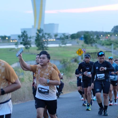 Race photo from KEDIRI HALF MARATHON 2026