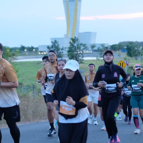 Race photo from KEDIRI HALF MARATHON 2026