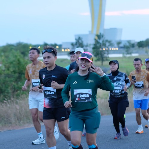 Race photo from KEDIRI HALF MARATHON 2026