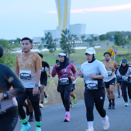 Race photo from KEDIRI HALF MARATHON 2026
