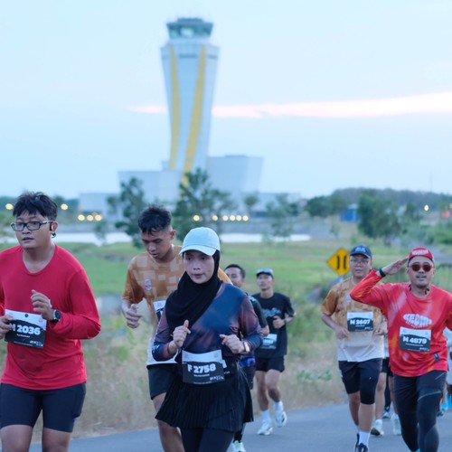 Race photo from KEDIRI HALF MARATHON 2026