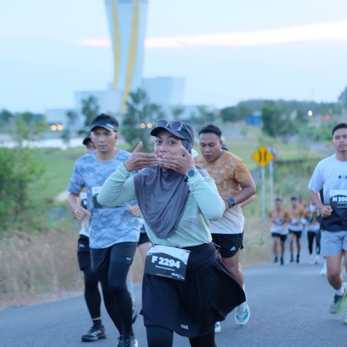 Race photo from KEDIRI HALF MARATHON 2026