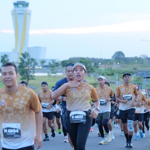 Race photo from KEDIRI HALF MARATHON 2026