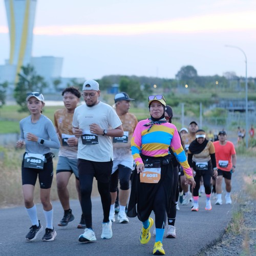 Race photo from KEDIRI HALF MARATHON 2026