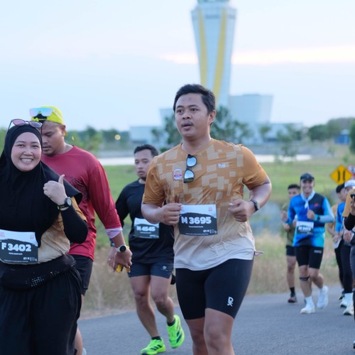 Race photo from KEDIRI HALF MARATHON 2026