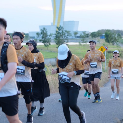 Race photo from KEDIRI HALF MARATHON 2026