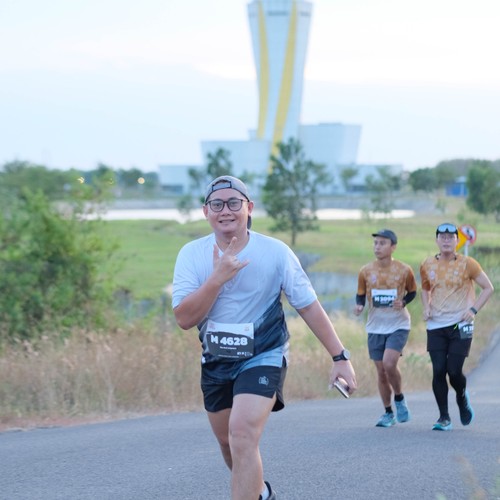 Race photo from KEDIRI HALF MARATHON 2026
