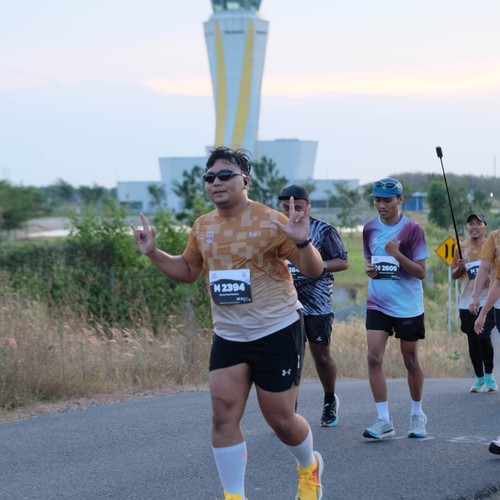 Race photo from KEDIRI HALF MARATHON 2026