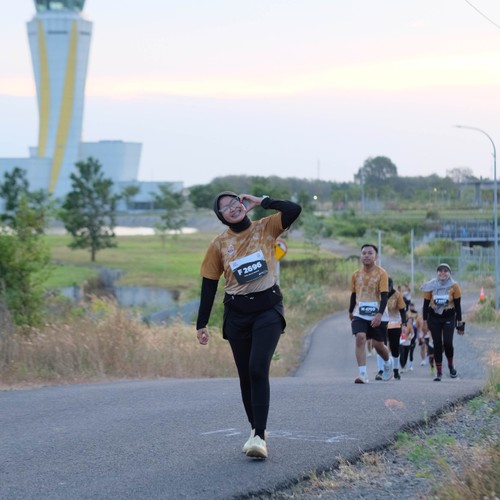 Race photo from KEDIRI HALF MARATHON 2026
