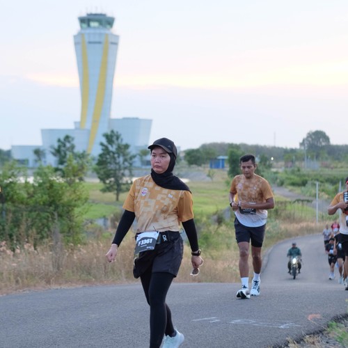 Race photo from KEDIRI HALF MARATHON 2026