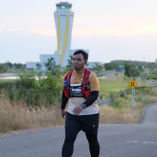 Race photo from KEDIRI HALF MARATHON 2026
