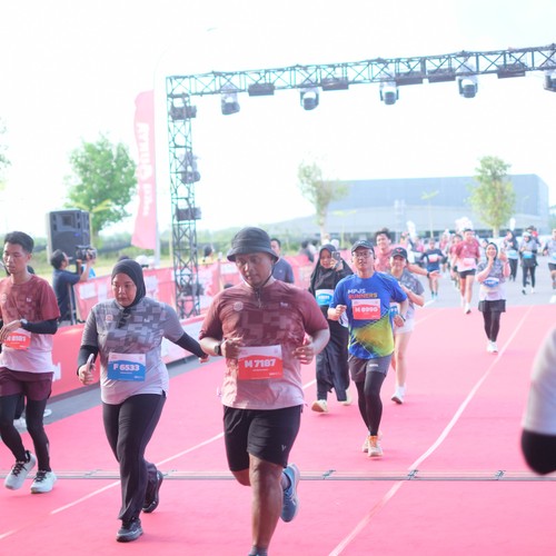 Race photo from KEDIRI HALF MARATHON 2026