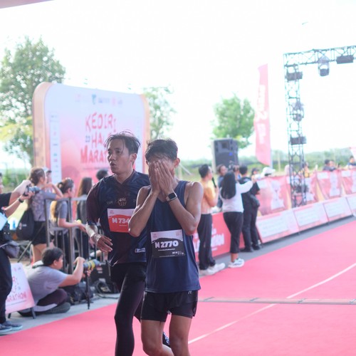 Race photo from KEDIRI HALF MARATHON 2026