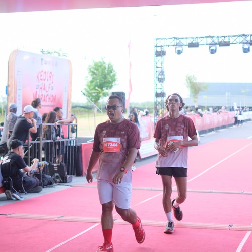 Race photo from KEDIRI HALF MARATHON 2026