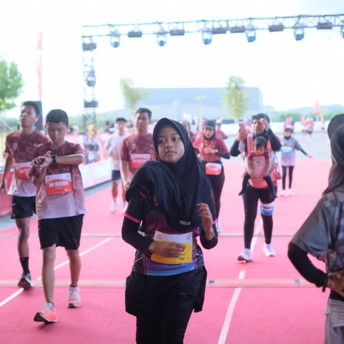Race photo from KEDIRI HALF MARATHON 2026
