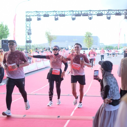 Race photo from KEDIRI HALF MARATHON 2026