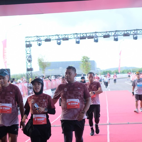 Race photo from KEDIRI HALF MARATHON 2026