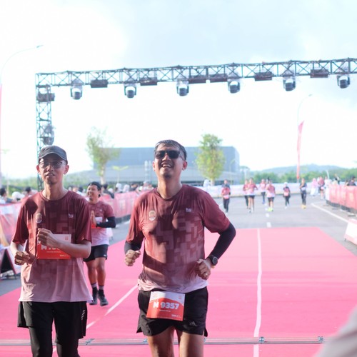 Race photo from KEDIRI HALF MARATHON 2026