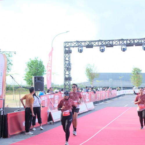 Race photo from KEDIRI HALF MARATHON 2026