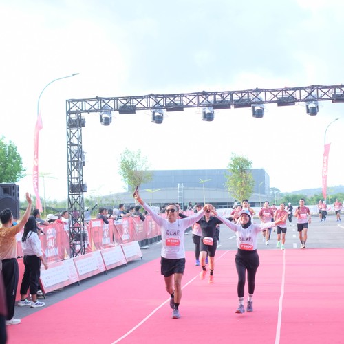 Race photo from KEDIRI HALF MARATHON 2026