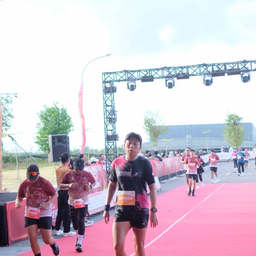 Race photo from KEDIRI HALF MARATHON 2026