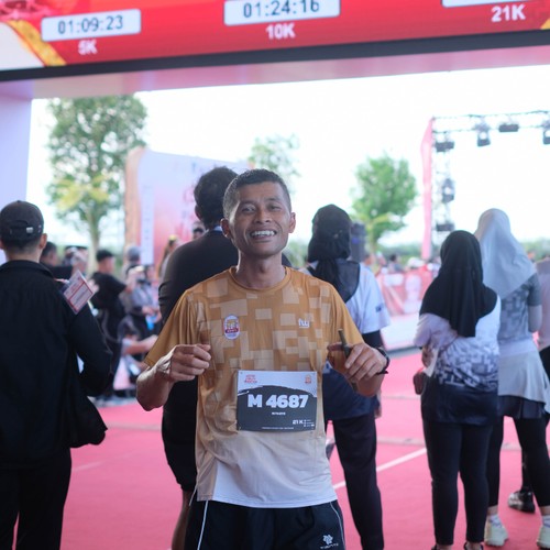 Race photo from KEDIRI HALF MARATHON 2026