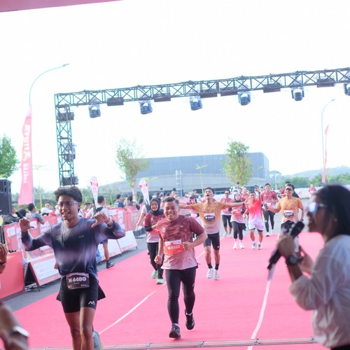 Race photo from KEDIRI HALF MARATHON 2026