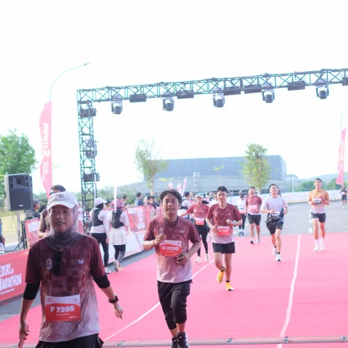 Race photo from KEDIRI HALF MARATHON 2026