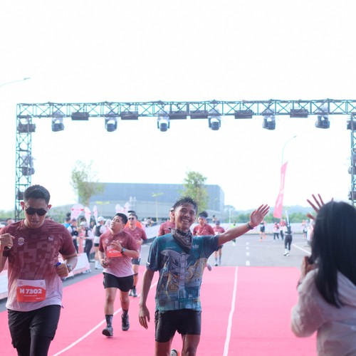 Race photo from KEDIRI HALF MARATHON 2026