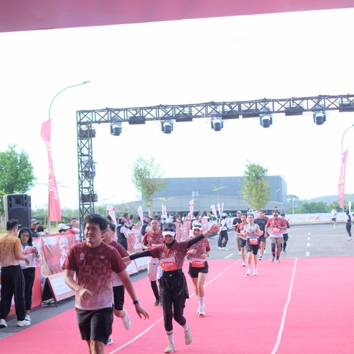 Race photo from KEDIRI HALF MARATHON 2026