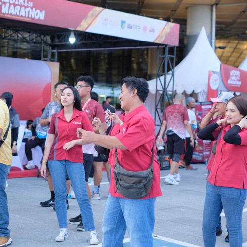 Race photo from KEDIRI HALF MARATHON 2026