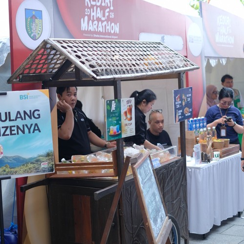 Race photo from KEDIRI HALF MARATHON 2026
