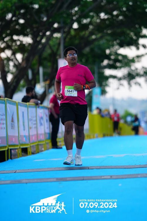 Race photo from KBP City Run 2024