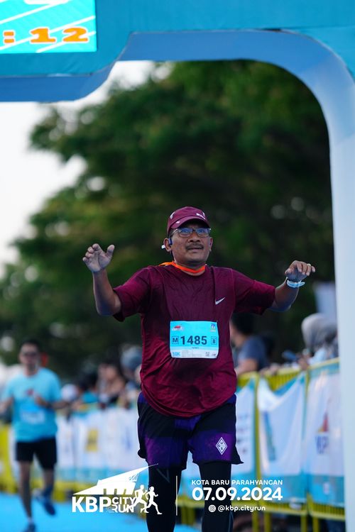 Race photo from KBP City Run 2024
