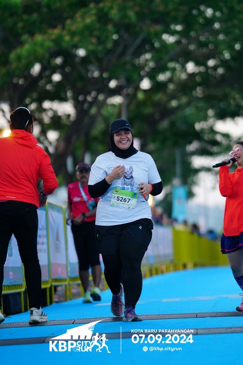 Race photo from KBP City Run 2024