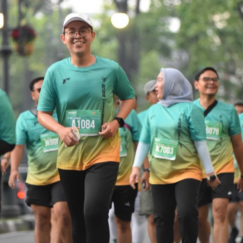 Race photo from BAUR RUN 2025