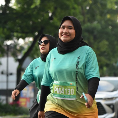 Race photo from BAUR RUN 2025