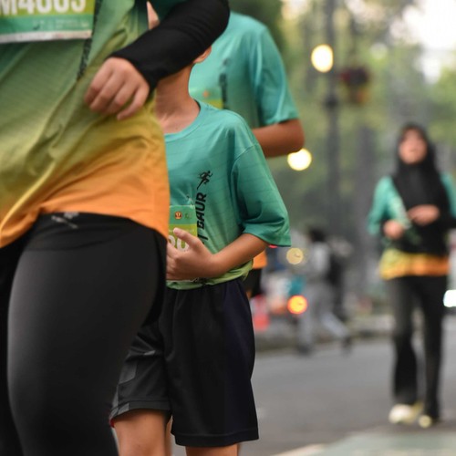 Race photo from BAUR RUN 2025