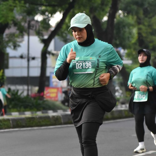 Race photo from BAUR RUN 2025