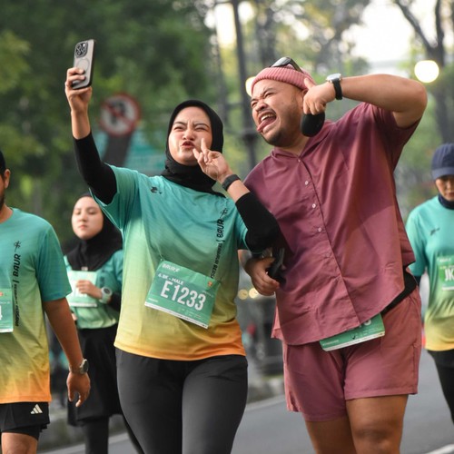 Race photo from BAUR RUN 2025