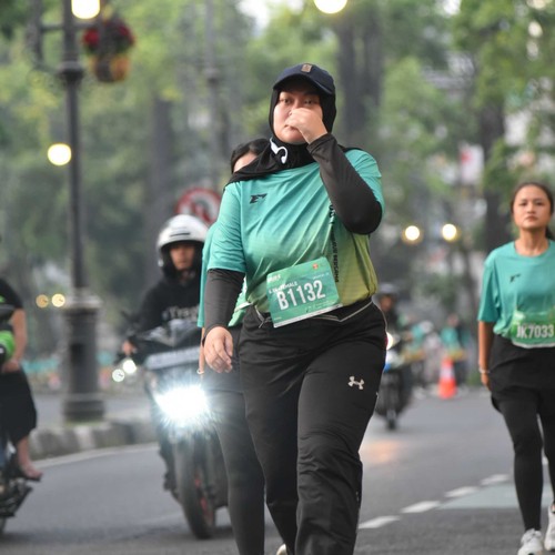 Race photo from BAUR RUN 2025