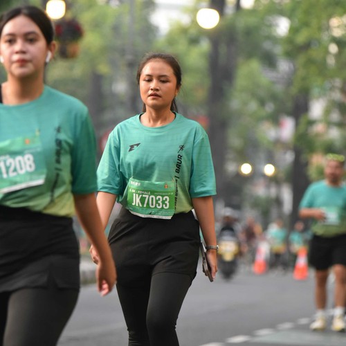 Race photo from BAUR RUN 2025