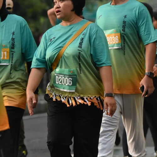 Race photo from BAUR RUN 2025