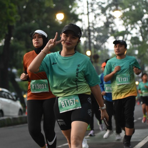 Race photo from BAUR RUN 2025
