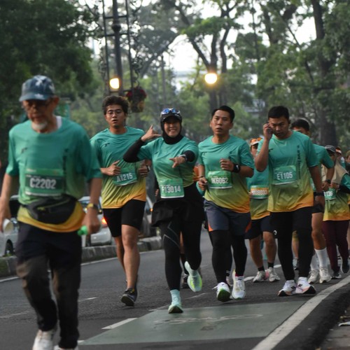 Race photo from BAUR RUN 2025