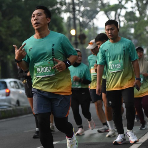 Race photo from BAUR RUN 2025