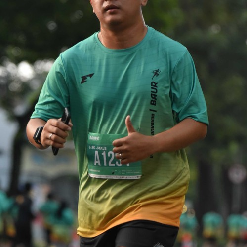 Race photo from BAUR RUN 2025