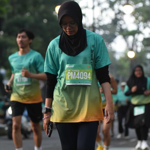 Race photo from BAUR RUN 2025