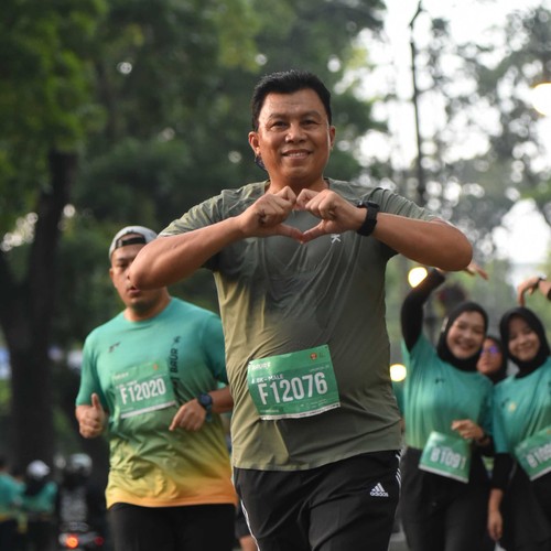 Race photo from BAUR RUN 2025