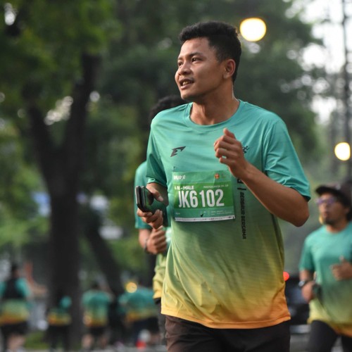 Race photo from BAUR RUN 2025